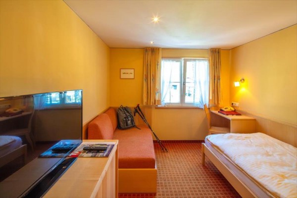 nhotel_bregenzerwald_bezau_10007914_191021_30267_4.JPG