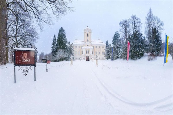 schlosshotel_rosenau_470002681_180724_54456_1.JPG